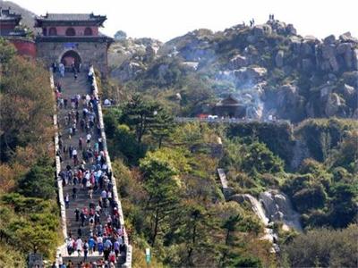 泰山研學(xué) 價(jià)格解析與服務(wù)體驗(yàn)——以金輝國(guó)旅為例